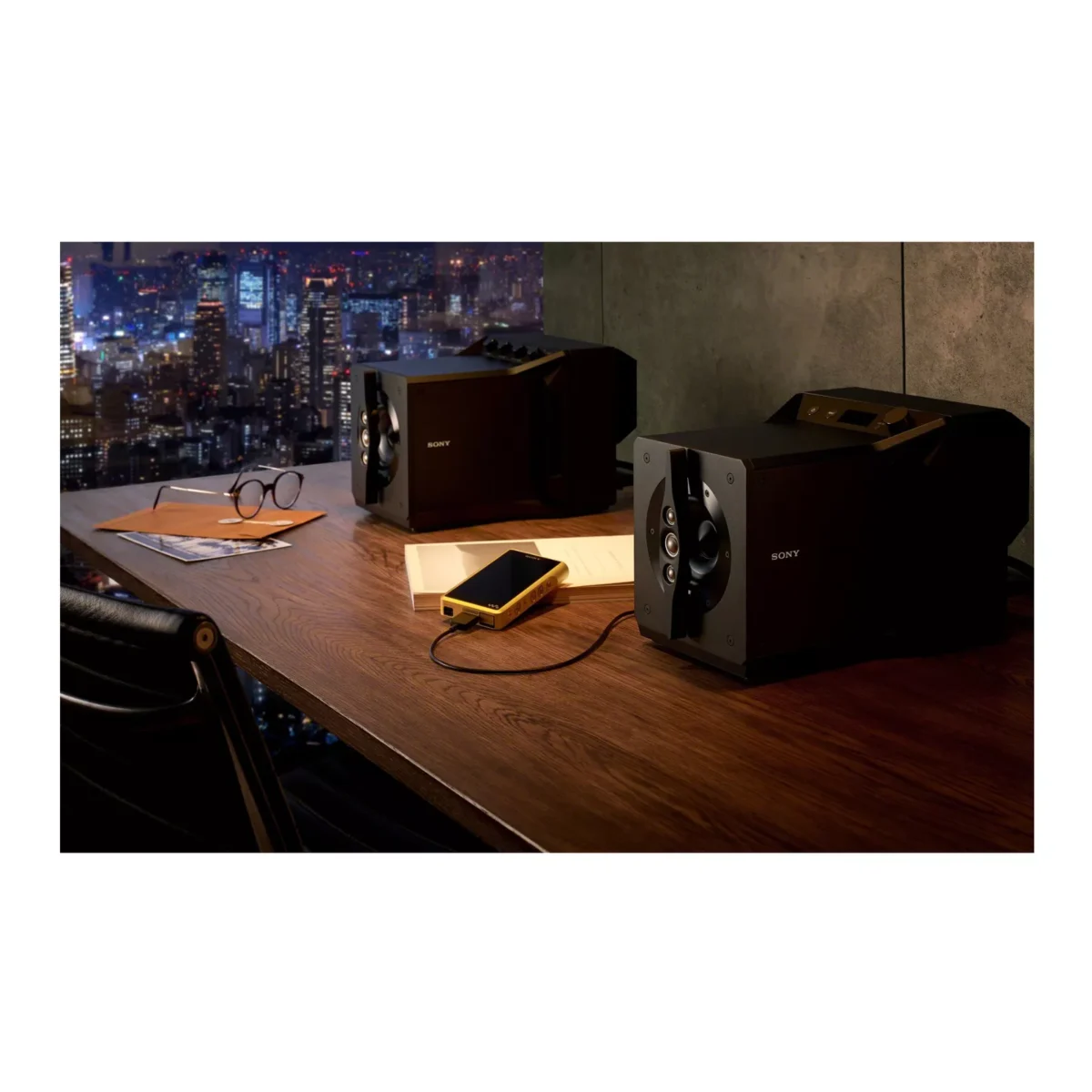 Sony SA-Z1 Signature Series Hi-Res Near Field Powered Speaker System (Black)