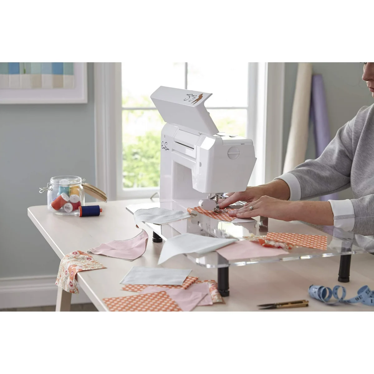 EverSewn Sparrow QE - Professional Sewing and Quilting Machine, White